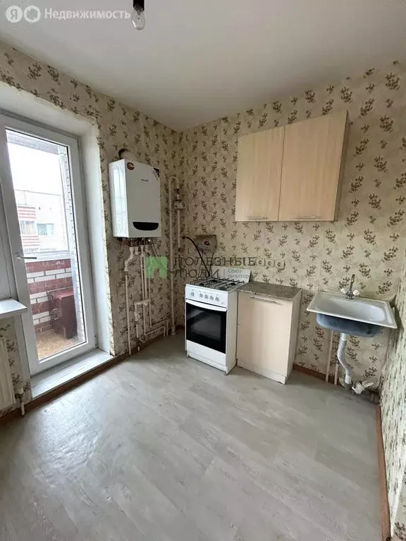 1-комнатная квартира: Ижевск, жилой район Сельхозвыставка, Выставочный ... - Фото 0