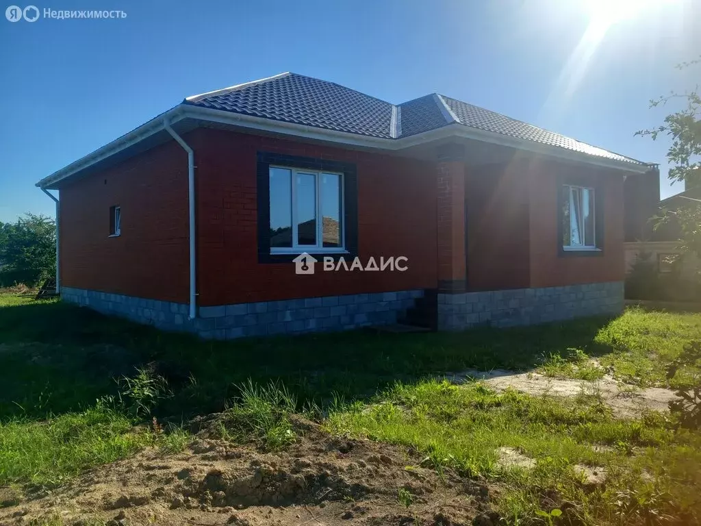 Дом в Белгородская область, Яковлевский муниципальный округ, село ... - Фото 2
