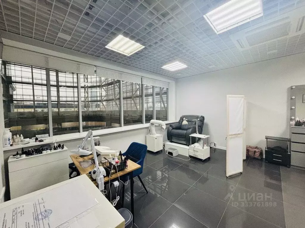 Офис в Свердловская область, Екатеринбург ул. Мамина-Сибиряка, 101 (62 ... - Фото 2