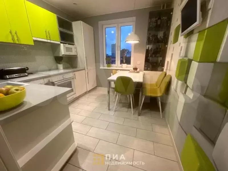 2-к. квартира, 50,6 м, 7/9 эт. - Фото 0