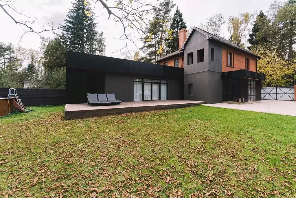 Дом в Московская область, Мытищи ул. Коларова, 4 (262 м) - Фото 2