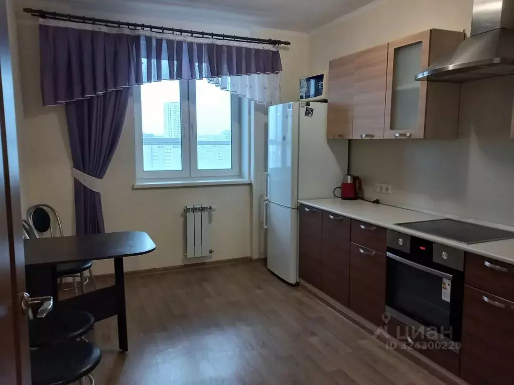 1-к кв. Свердловская область, Екатеринбург ул. Юлиуса Фучика, 11 (46.0 ... - Фото 1