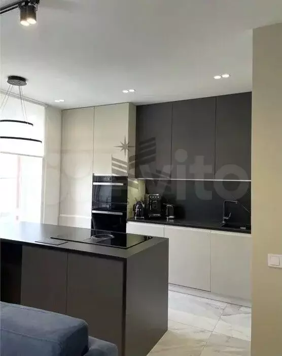 3-к. квартира, 110 м, 2/4 эт. - Фото 1