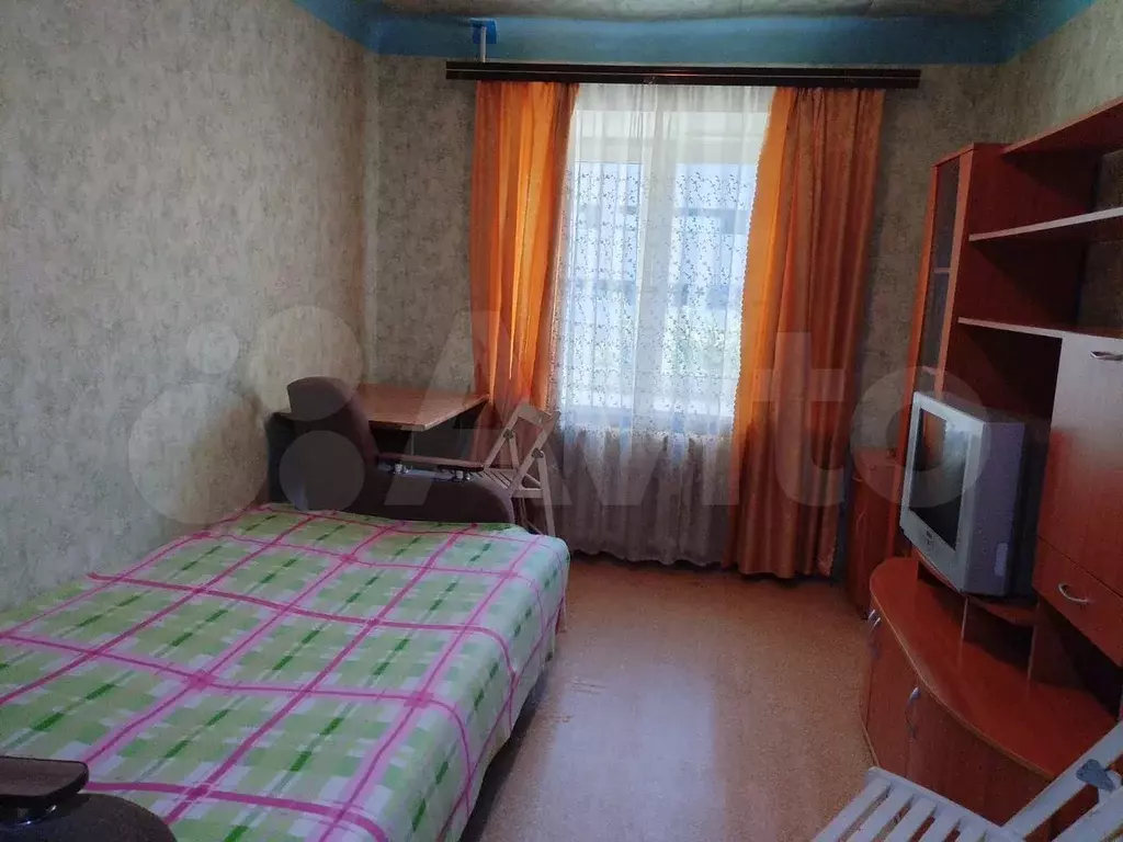 Комната 15 м в 5-к., 5/5 эт. - Фото 1