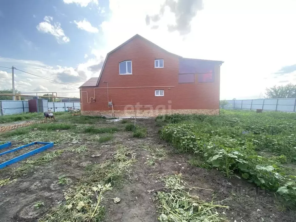 Дом в Белгородская область, Новооскольский муниципальный округ, с. ... - Фото 0