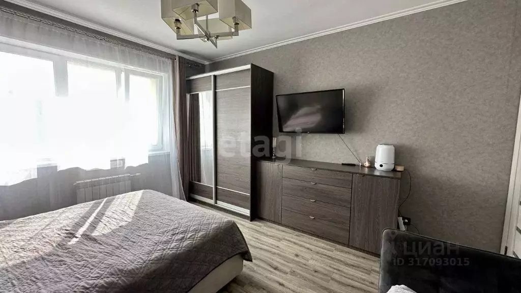 1-к кв. Ханты-Мансийский АО, Ханты-Мансийск Югорская ул., 11 (33.3 м) - Фото 1