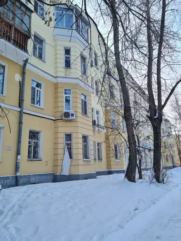 3-к кв. Свердловская область, Екатеринбург ул. Маяковского, 2А (100.0 ... - Фото 0