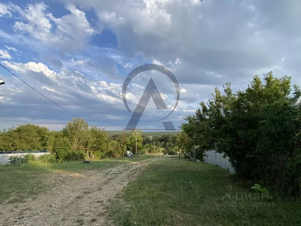 Участок в Краснодарский край, Апшеронск Социалистический пер. (10.0 ... - Фото 2