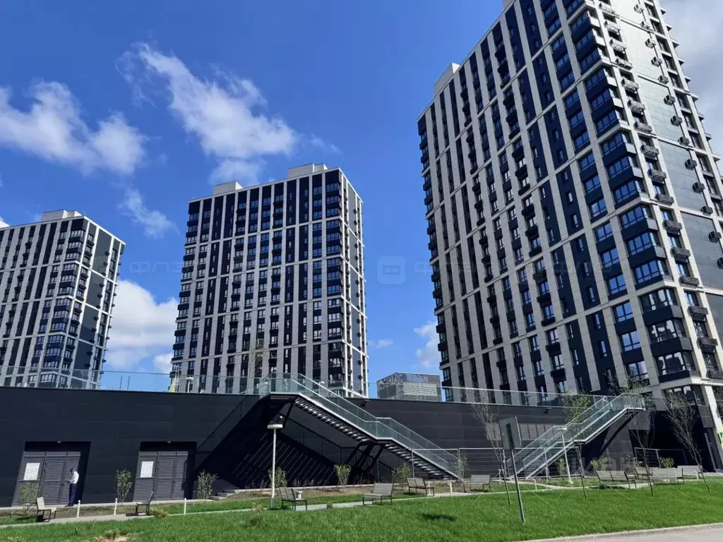 3-к кв. Татарстан, Казань ул. Сибгата Хакима, 62 (92.0 м) - Фото 1