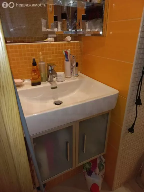 1-комнатная квартира: Арамиль, улица Горбачёва, 9 (28 м) - Фото 1