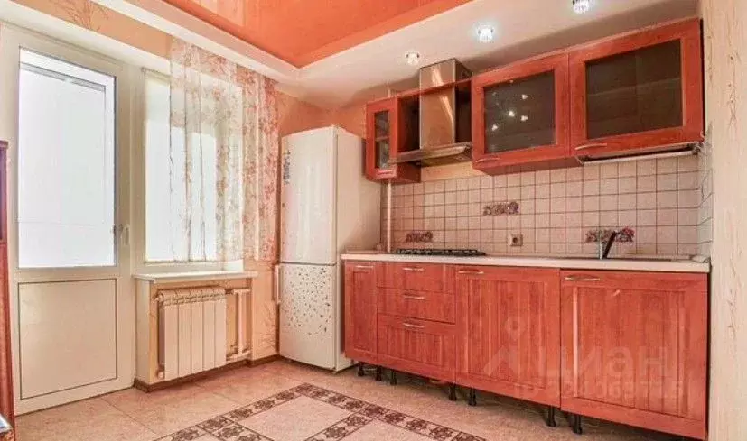 2-к кв. Волгоградская область, Волжский ул. Александрова, 1 (53.0 м) - Фото 0