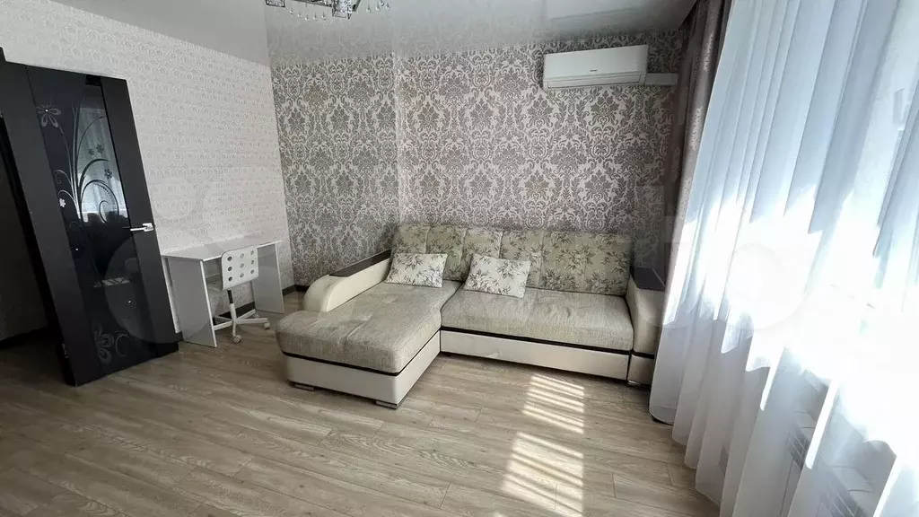 2-к. квартира, 60 м, 6/13 эт. - Фото 1
