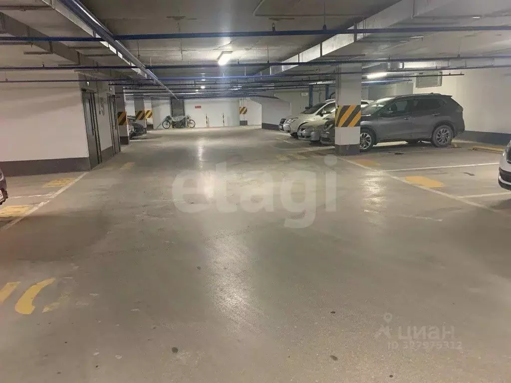 Гараж в Тюменская область, Тюмень ул. Газовиков, 73 (15 м) - Фото 1