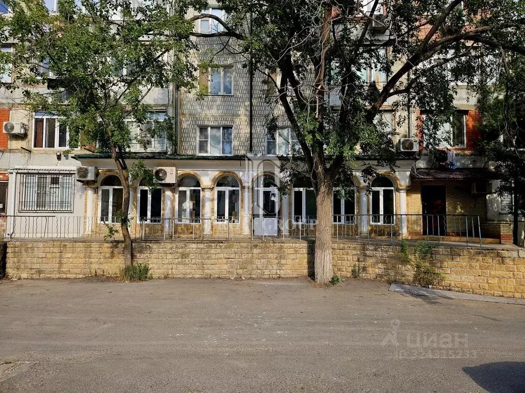 Помещение свободного назначения в Дагестан, Каспийск ул. Хизроева (81 ... - Фото 1