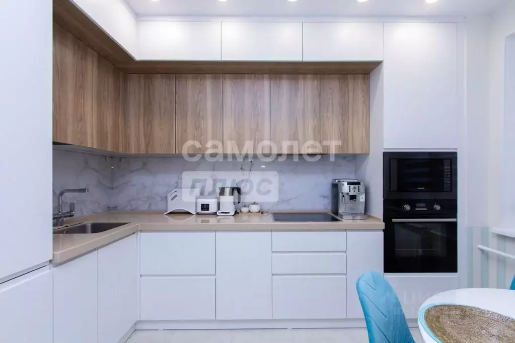 3-к кв. Томская область, Томск ул. Лебедева, 41 (65.0 м) - Фото 1