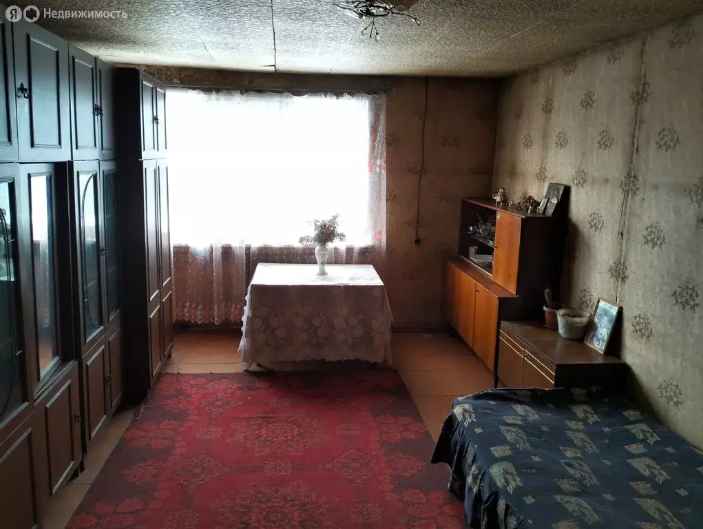 Дом в Новгородская область, рабочий посёлок Крестцы, улица ... - Фото 2