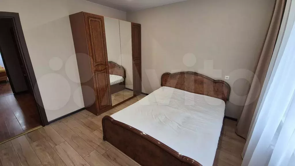 2-к. квартира, 65 м, 4/8 эт. - Фото 0