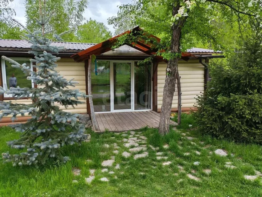 Дом в Горно-Алтайск, Соловьиная улица (250 м) - Фото 2