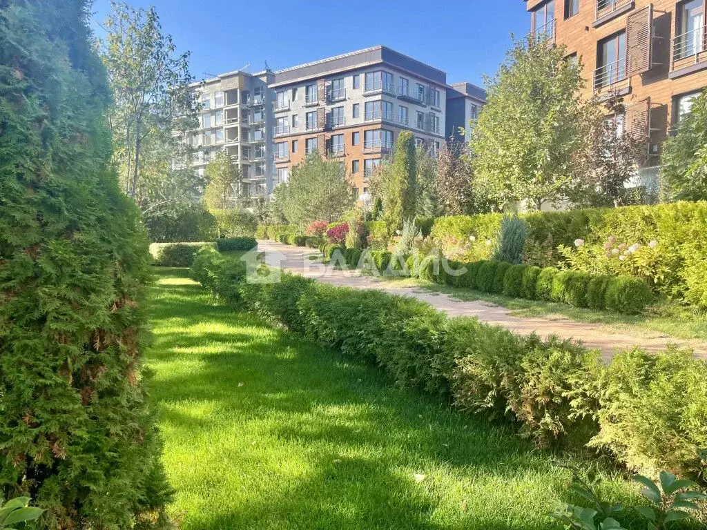 Продается 3-комнатная квартира - Фото 2