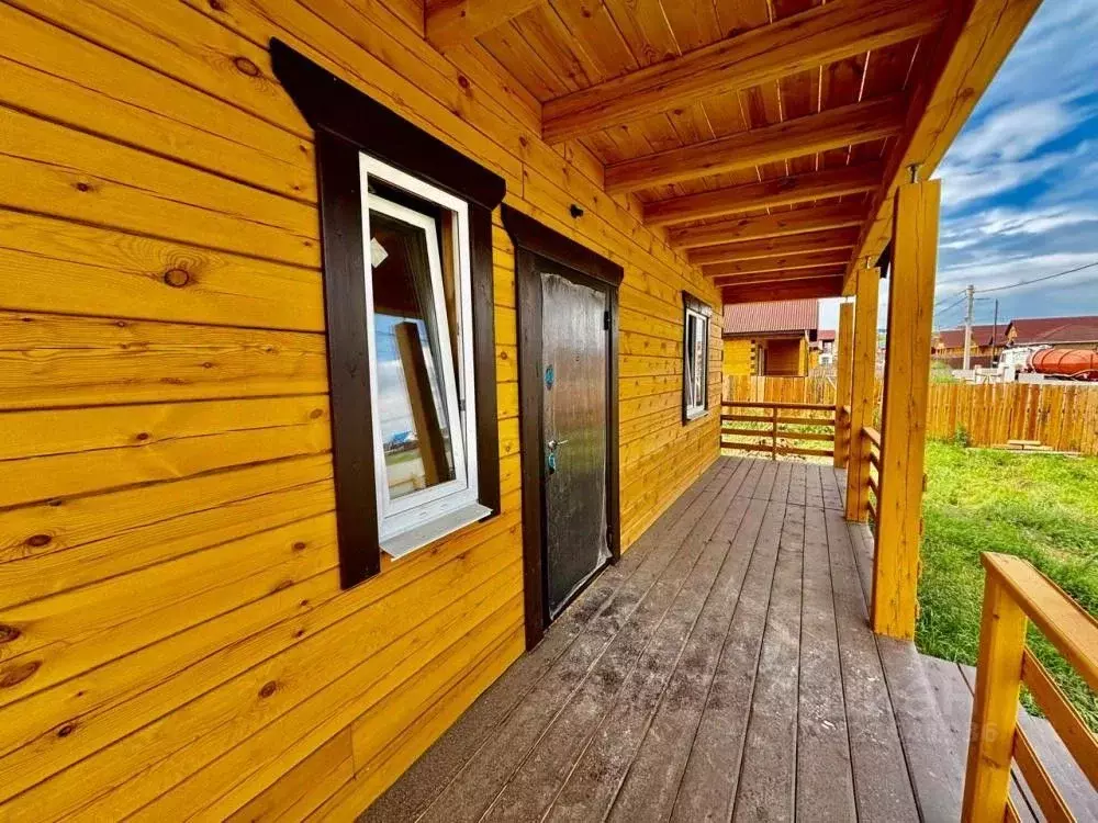 Дом в Иркутская область, Иркутский муниципальный округ, д. Грановщина ... - Фото 1