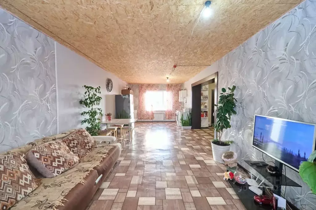 Дом в Кемеровская область, Кемеровский муниципальный округ, с. ... - Фото 1