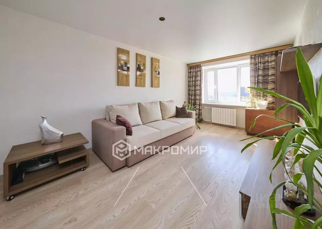 3-к кв. Санкт-Петербург просп. Обуховской обороны, 142 (65.5 м) - Фото 1