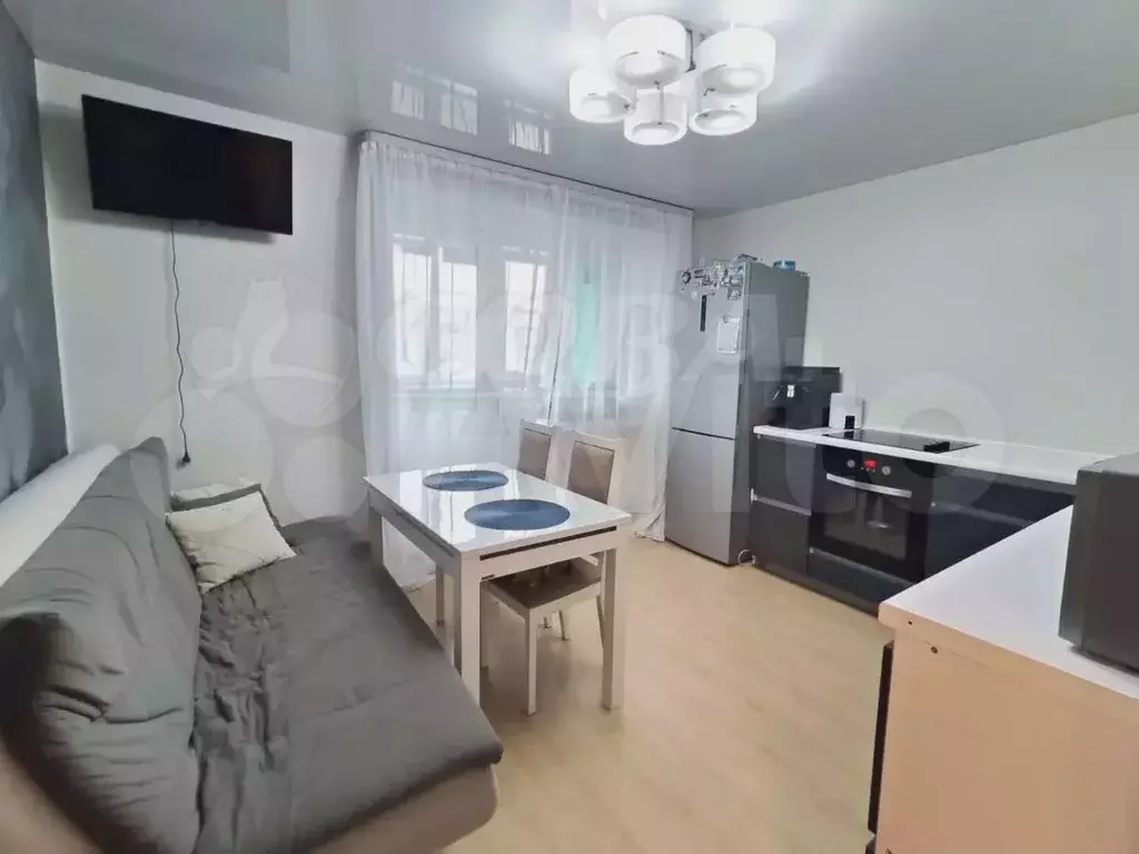 2-к. квартира, 70 м, 7/10 эт. - Фото 1
