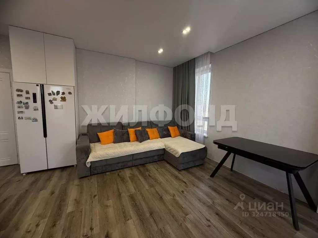 3-к кв. Хакасия, Абакан ул. Комарова, 7А (71.0 м) - Фото 2