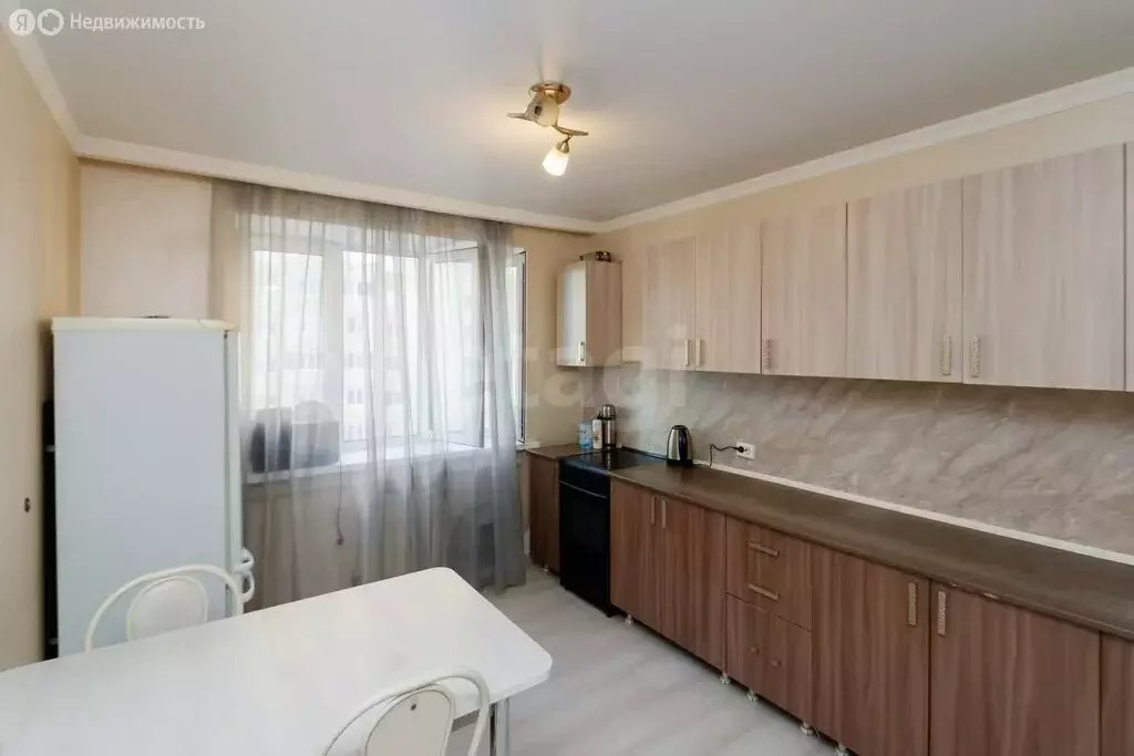 3-комнатная квартира: Тюмень, микрорайон Войновка, улица ... - Фото 1
