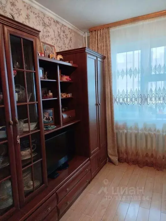 2-к кв. Саха (Якутия), Якутск ул. Дзержинского, 49 (49.0 м) - Фото 0