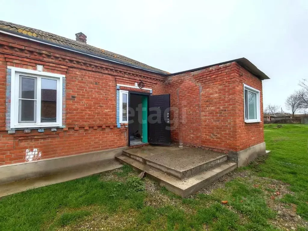 Дом в Краснодарский край, Ейский район, Красноармейское с/пос, пос. ... - Фото 2