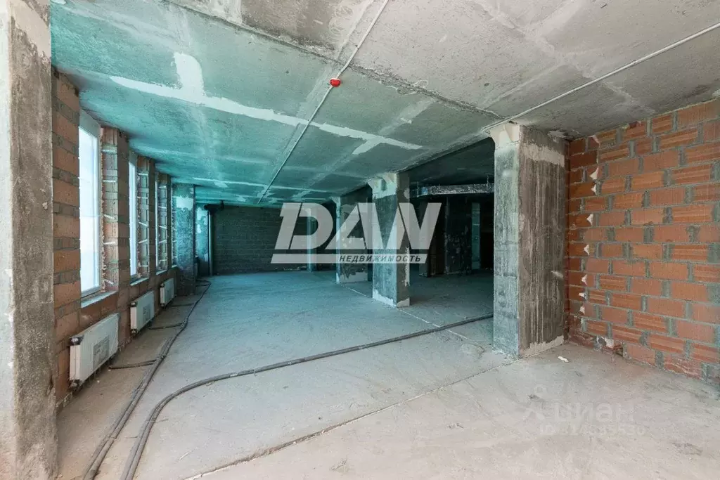 Помещение свободного назначения в Челябинская область, Челябинск ул. ... - Фото 1