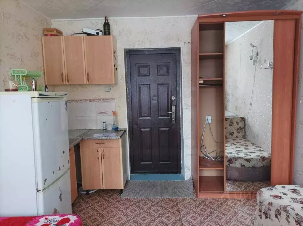 Комната Свердловская область, Екатеринбург ул. Бисертская, 12 (13.1 м) - Фото 0