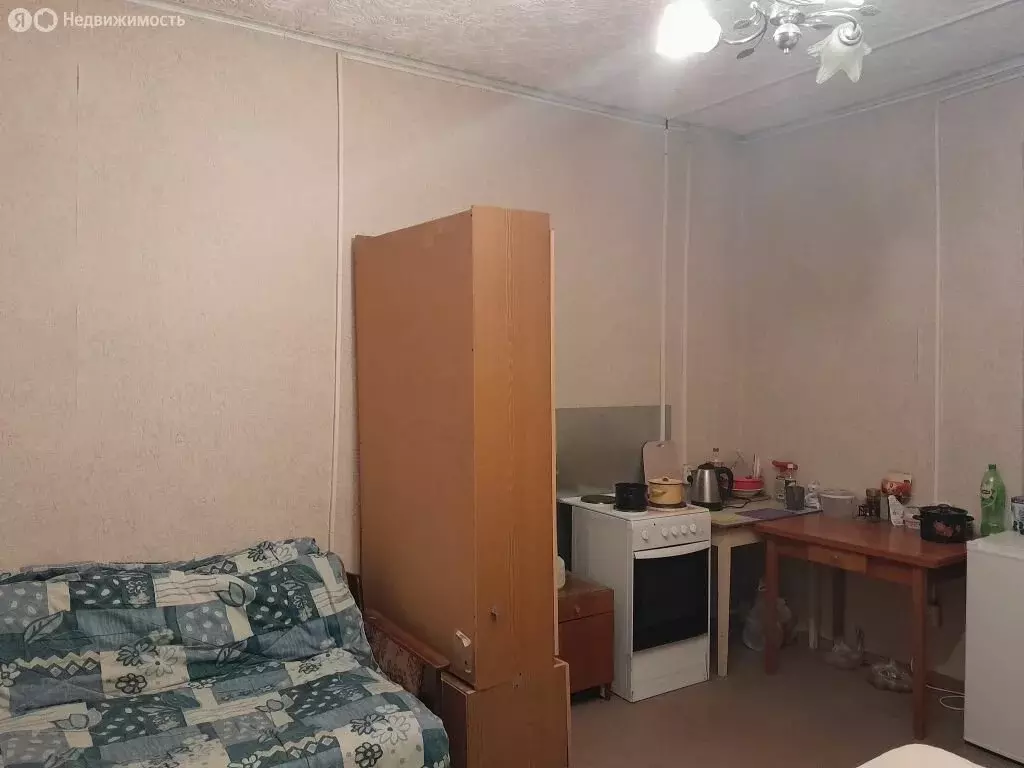 1к в 9-комнатной квартире (20 м) - Фото 1