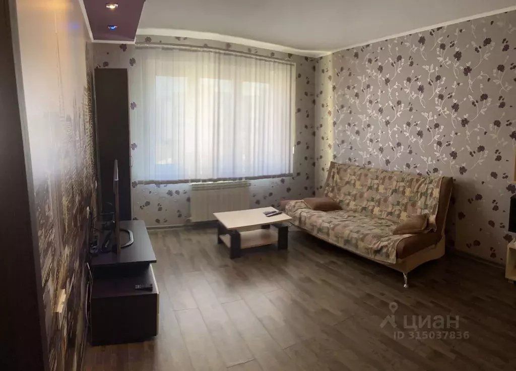 1-к кв. Смоленская область, Смоленск Королевка мкр, 19 (40.0 м) - Фото 0