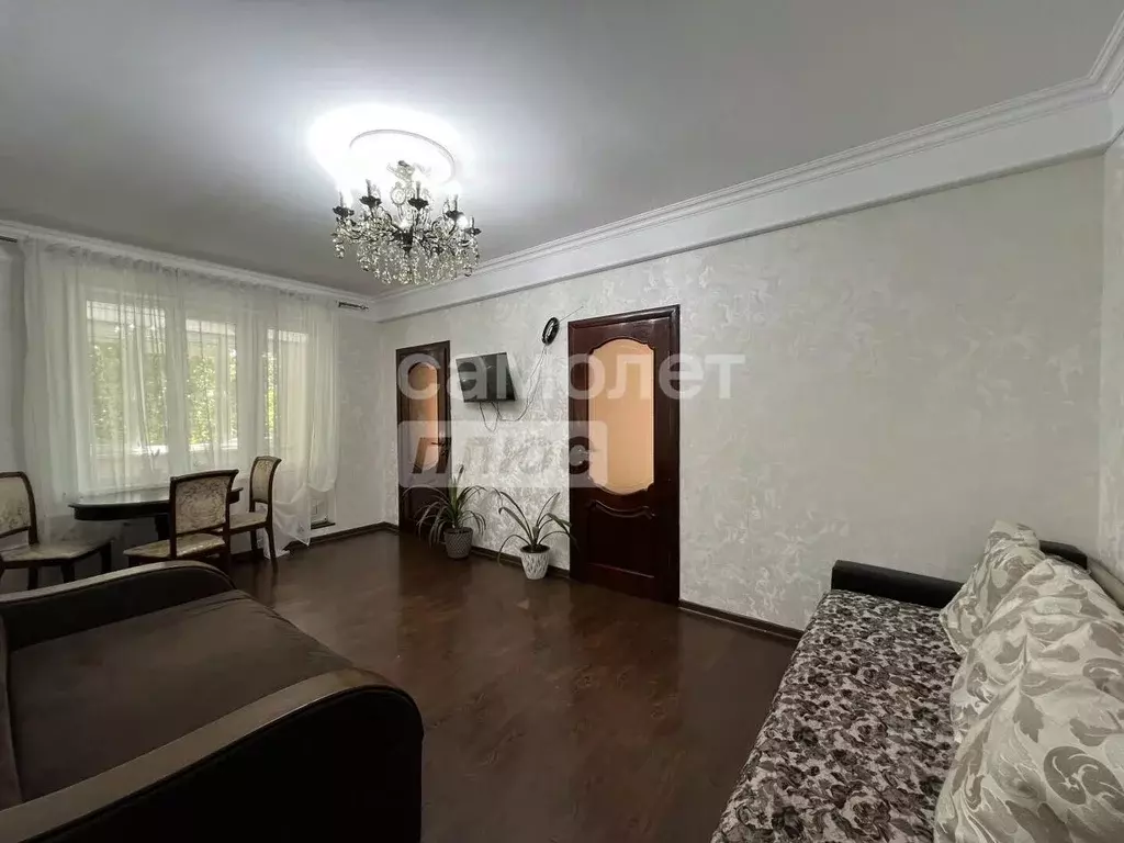 3-к кв. Дагестан, Махачкала ул. Гагарина, 76 (60.0 м) - Фото 1