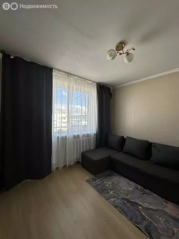 1-комнатная квартира: Октябрьский, 34-й микрорайон, 19 (25.9 м) - Фото 0