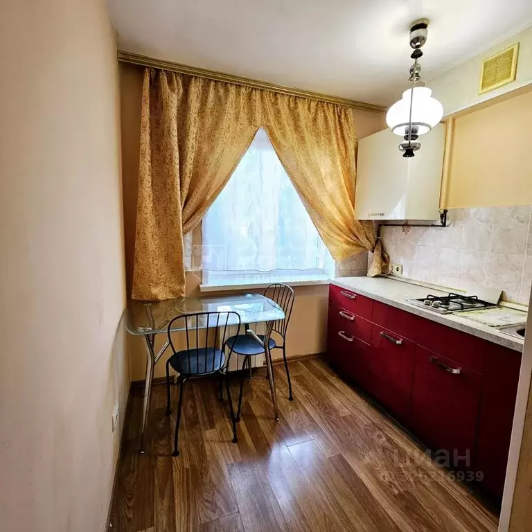 1-к кв. Кемеровская область, Кемерово ул. Мичурина, 37 (30.1 м) - Фото 2