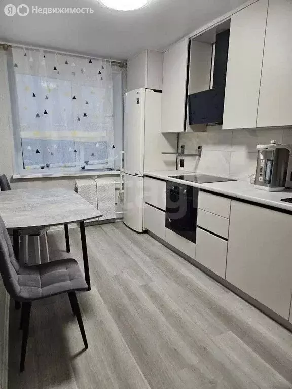 3-комнатная квартира: Тобольск, микрорайон 7А, 7А (64.6 м) - Фото 2