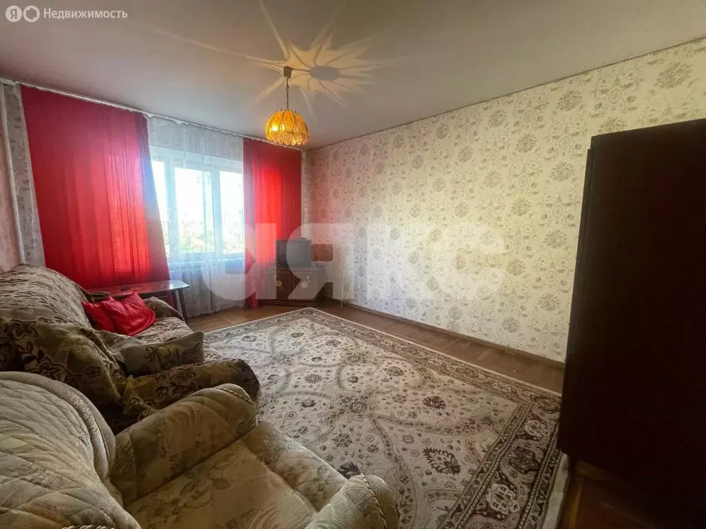 3-комнатная квартира: Майкоп, улица 8 Марта, 22 (63 м) - Фото 0