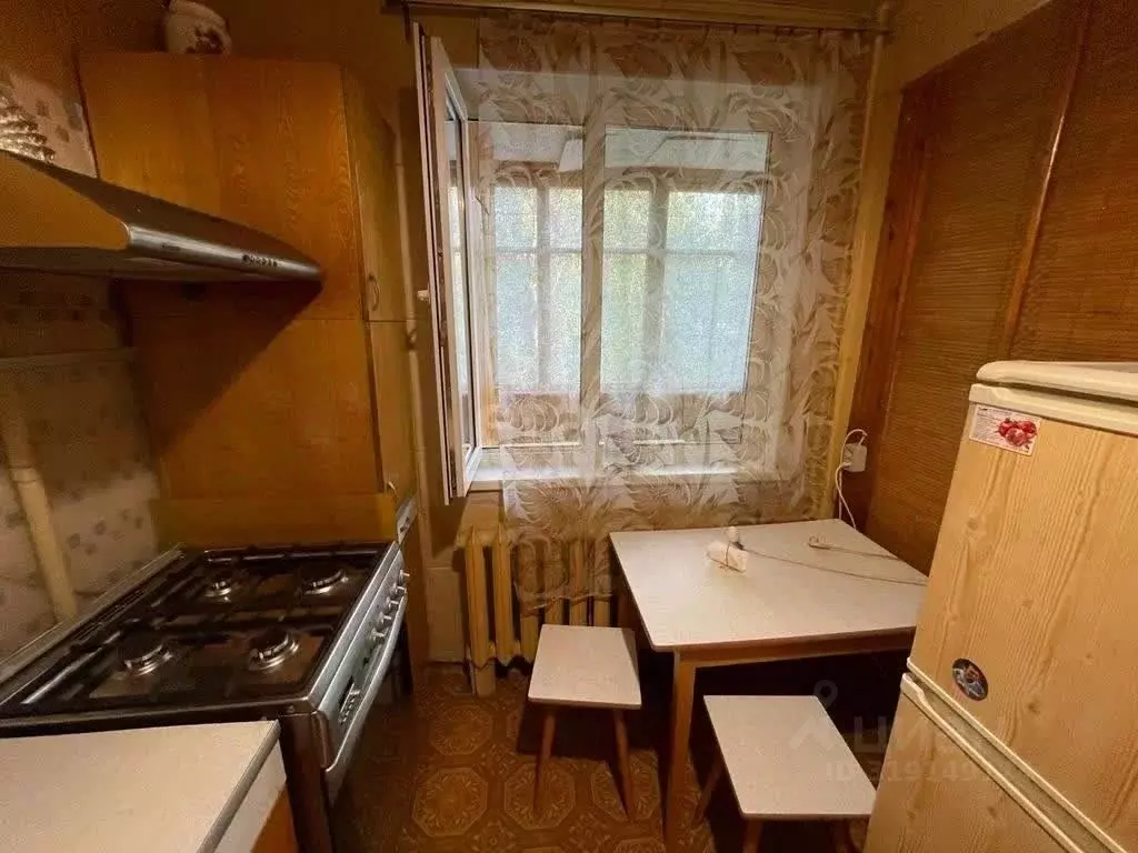 2-к кв. Свердловская область, Екатеринбург ул. Металлургов, 40к3 (47.0 ... - Фото 1