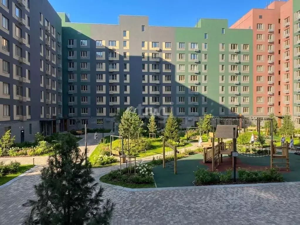 1-к кв. Тюменская область, Тюмень ул. Республики, 204к12 (38.2 м) - Фото 1