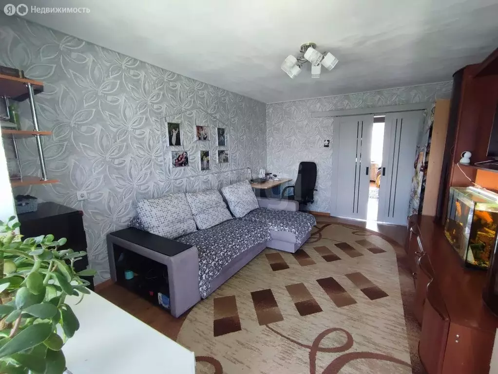 3-комнатная квартира: Чернушка, Юбилейная улица, 22А (58 м) - Фото 1