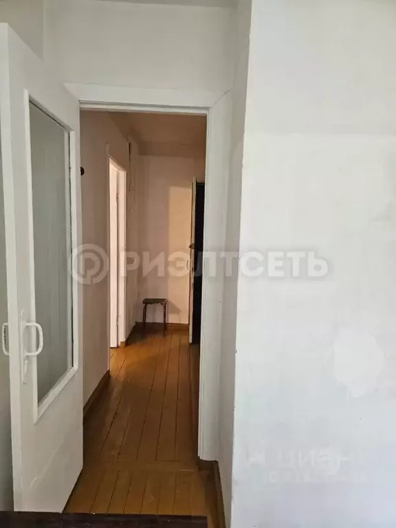 2-к кв. Мурманская область, Кола ул. Кривошеева, 5 (43.7 м) - Фото 0