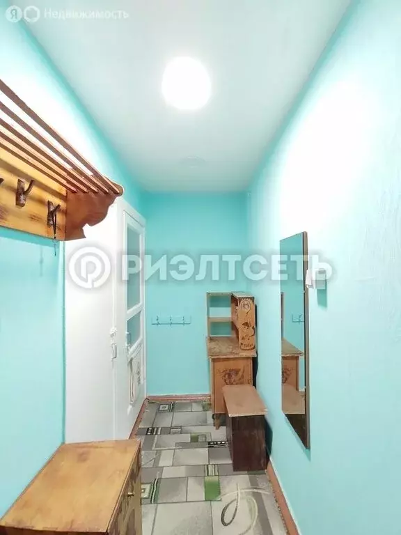 2-комнатная квартира: Мурманск, улица Алексея Хлобыстова, 35 (41 м) - Фото 0