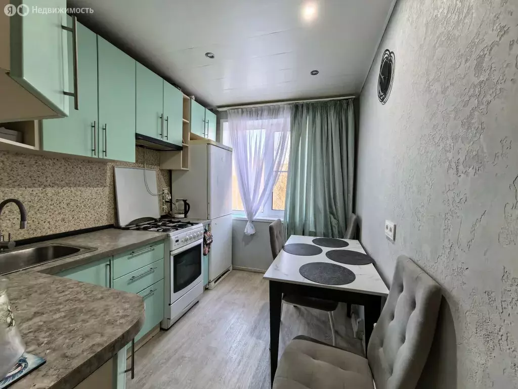 3-комнатная квартира: Ярославль, улица Туманова, 16 (63 м) - Фото 1