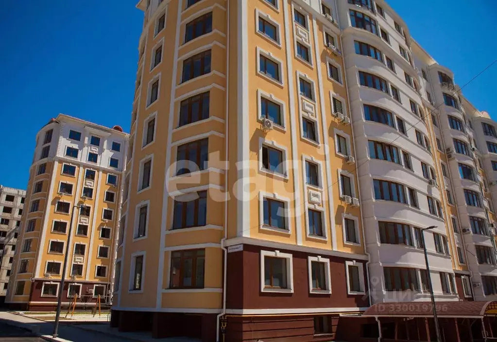 3-к кв. Крым, Симферополь ул. Битакская (71.2 м) - Фото 1