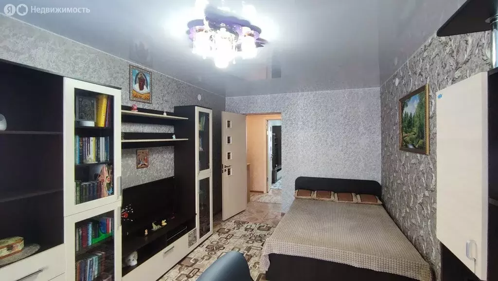2-комнатная квартира: Полевской, микрорайон Ялунина, 17 (48.6 м) - Фото 1
