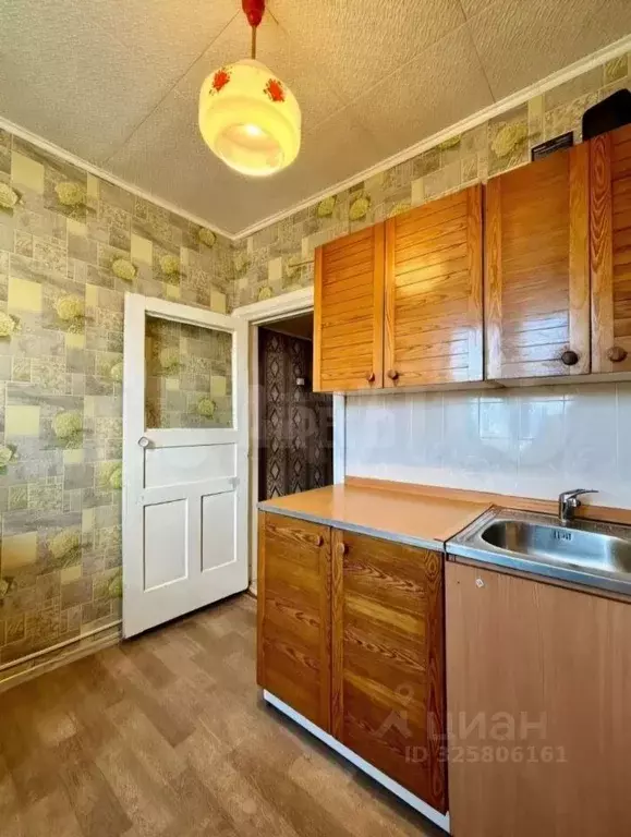 2-к кв. Калужская область, Жуков Калужская ул., 4 (37.7 м) - Фото 2