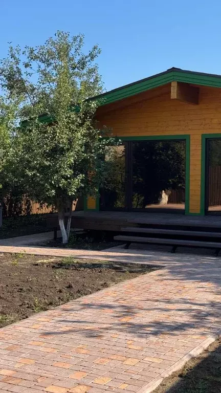 Дом в Саратовская область, Энгельсский район, Красноярское ... - Фото 0